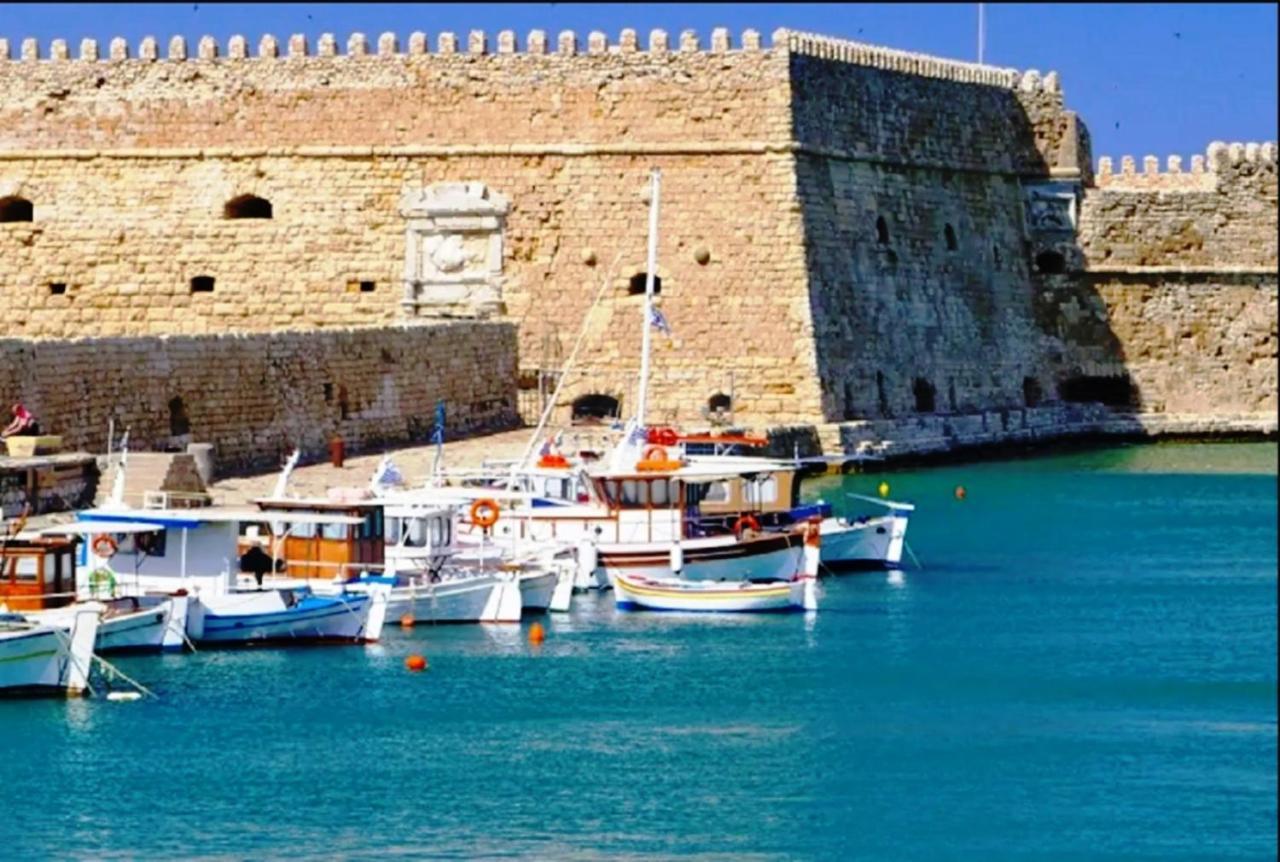 City Studio 3 In The Center Of The City Heraklion Zewnętrze zdjęcie